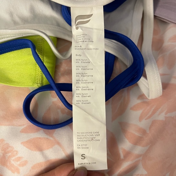 LOT/BUNDLE of 5 Fabletics Poppy Bra II - Picture 2 of 6